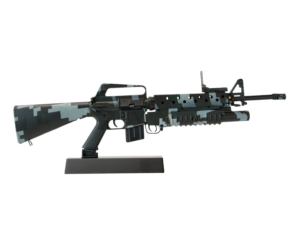 M16A1 1:3 Scale Model - Limited Edition